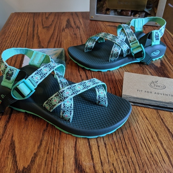 NEW Mint Green Chacos! - Picture 4 of 8